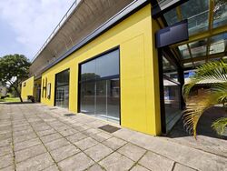 Tradehub 21 (D22), Retail #465581431
